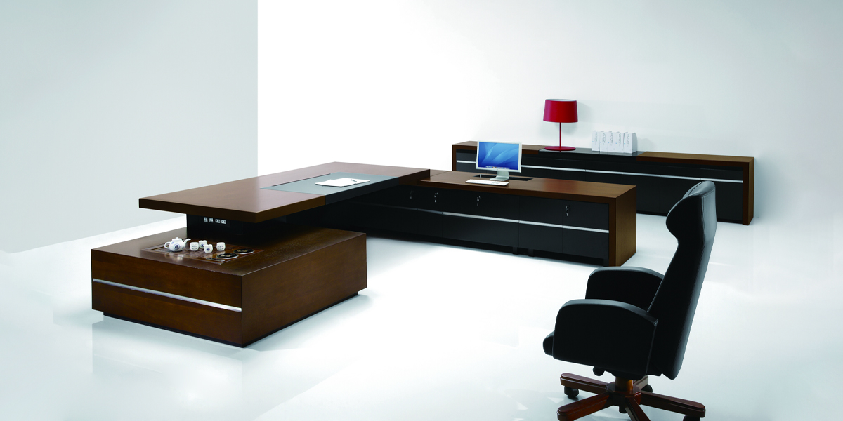 Nobel Desk 001a1